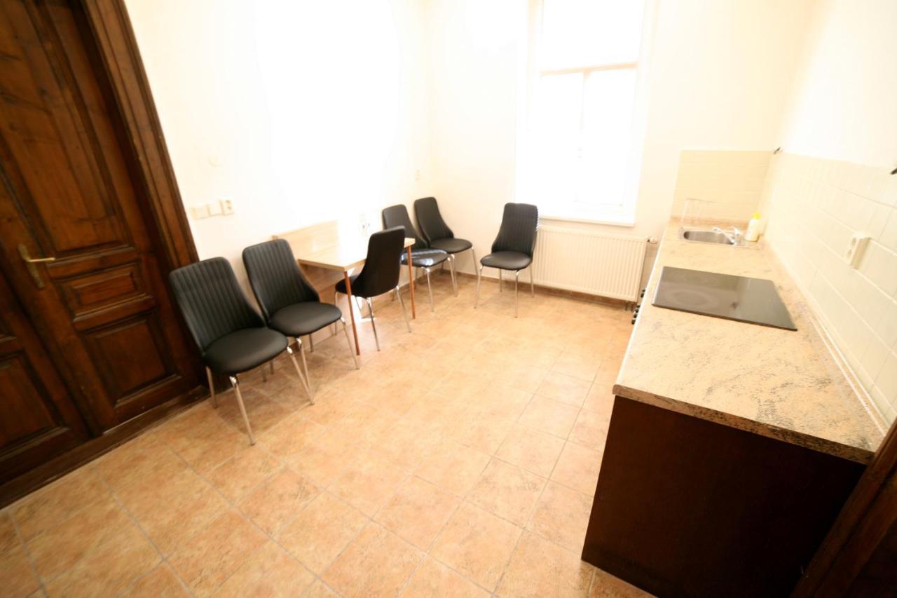 Hotel Leon 3*